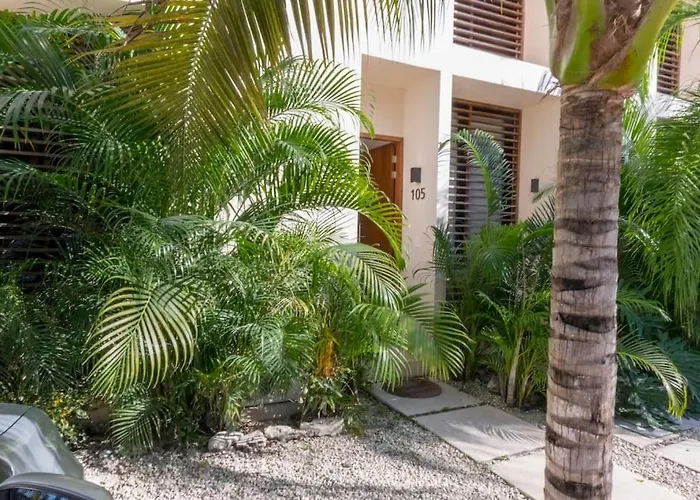 Apartment Exquisite Jungle W/private Pool! *