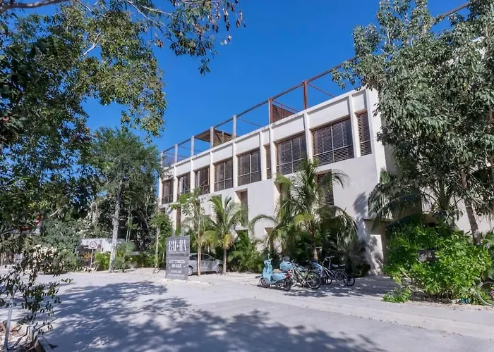 Exquisite Jungle W/private Pool!