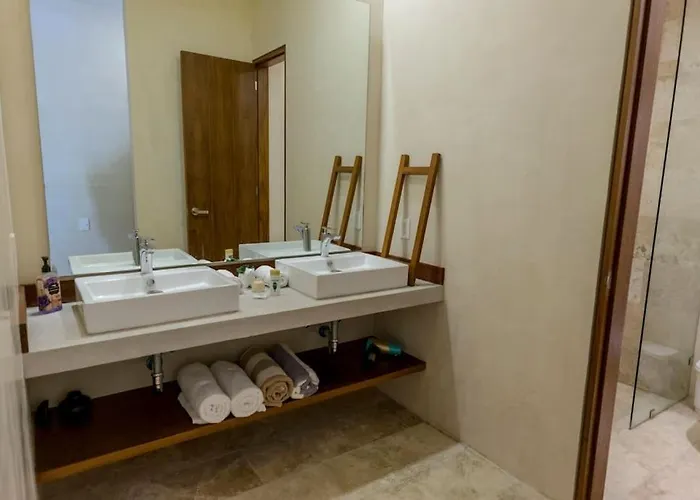 Apartment Exquisite Jungle W/private Pool!